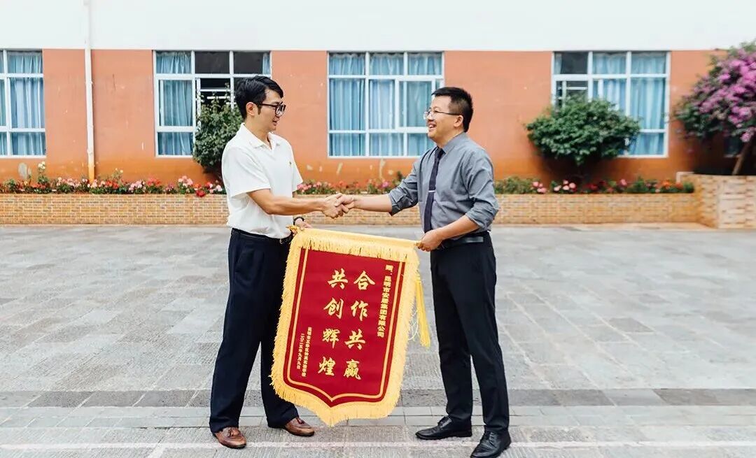 1758276225126071403.jpg ab063766c68132d0d55b27a8ee814571.jpg