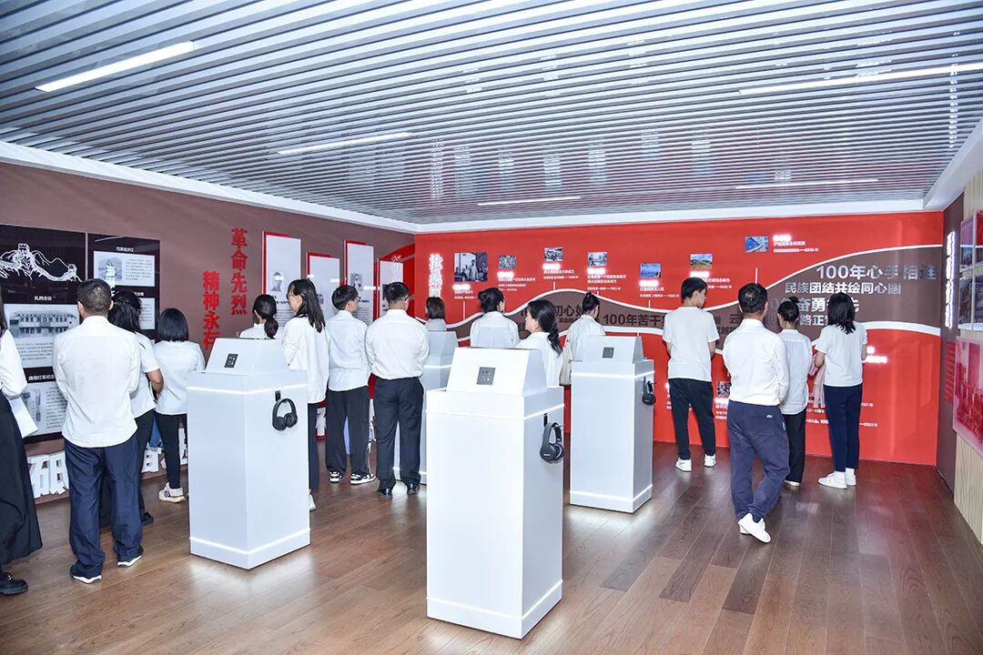 1758678346946069019.jpg 355d972c0dff12186fda243a7069fab0.jpg