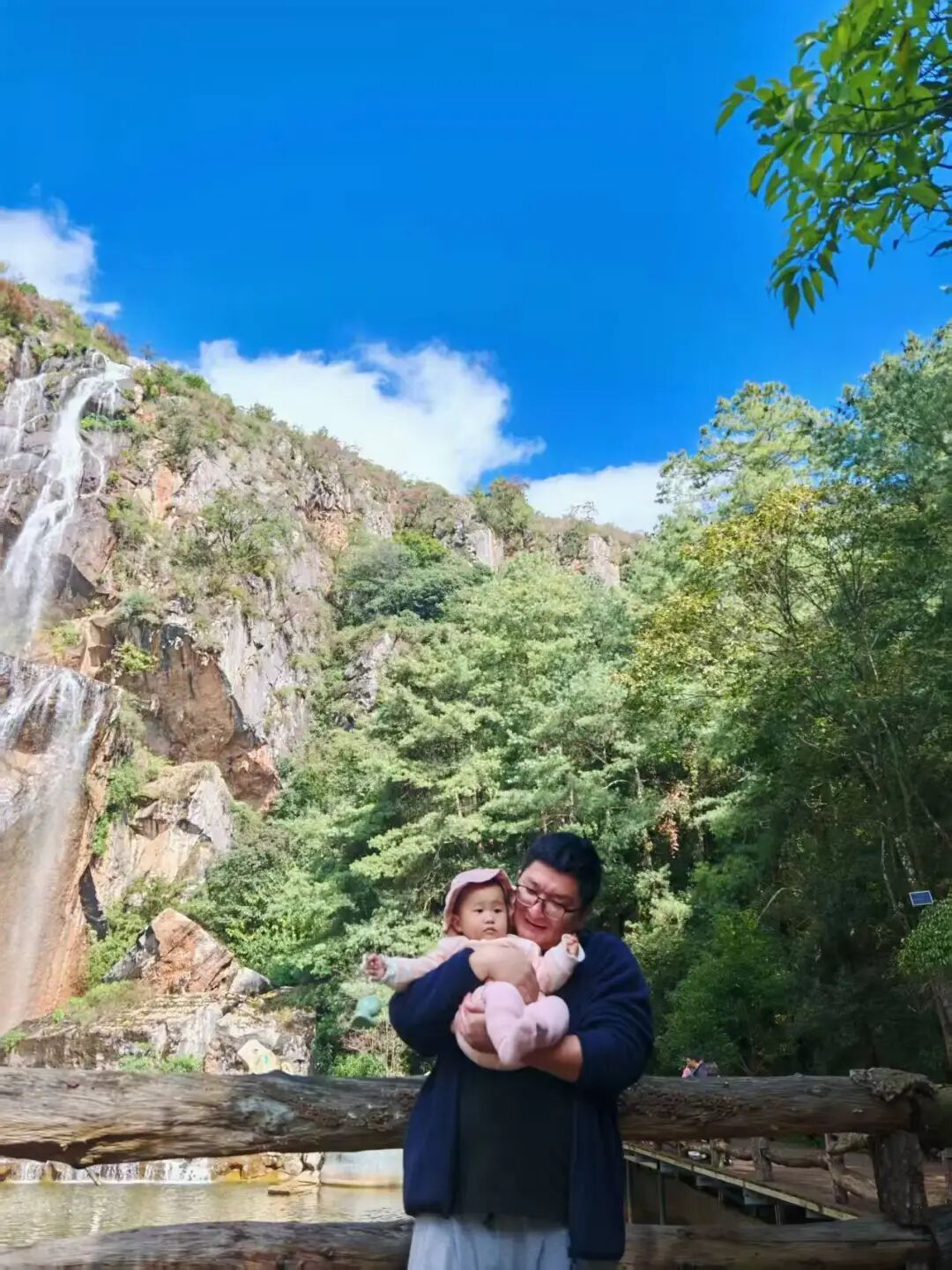 1758874037704066766.jpg a3b7f6cce2a112ddcef2e4f4a1b0df70.jpg