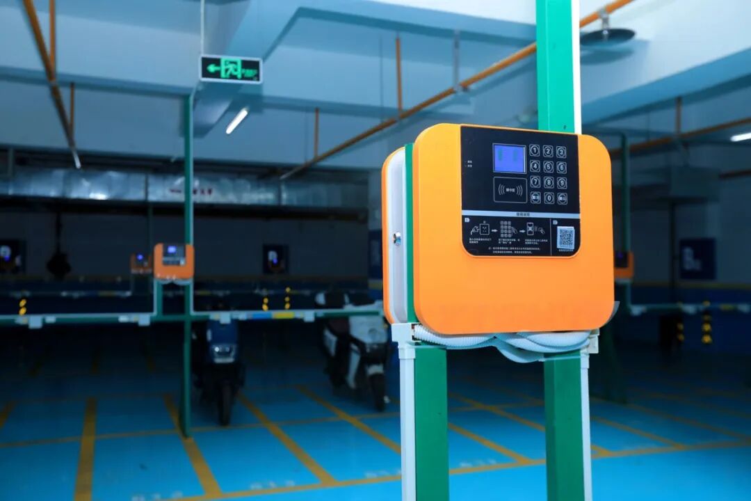 1761290289876042311.jpg 39ba2e12aebd55b3326bfb7409faa111.jpg